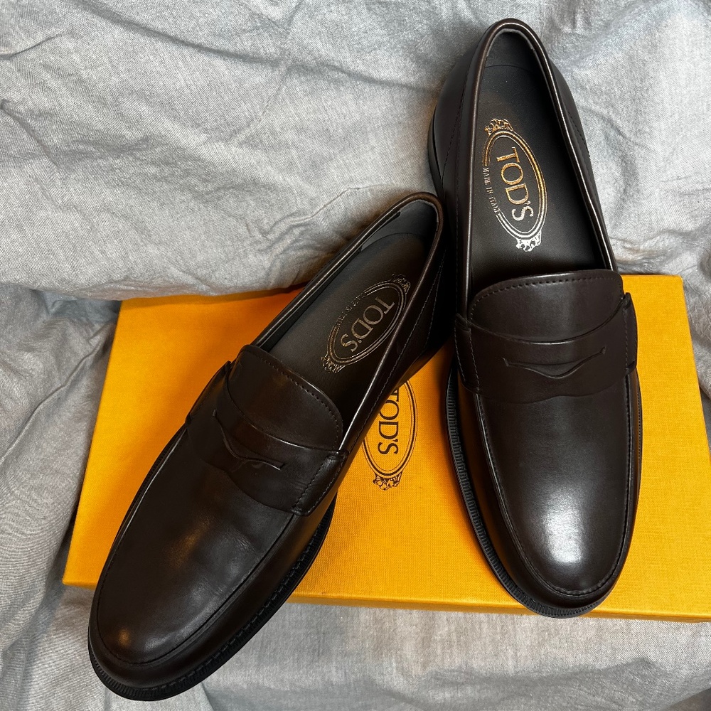 TOD'S MOCASSINO GOMMA CLASSICO UD- BRAND NEW, NEVER WORN